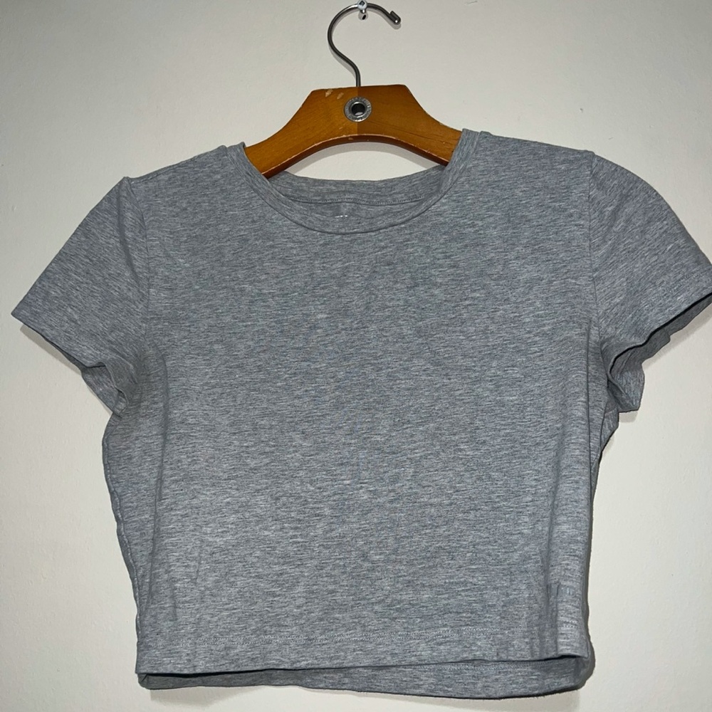 TNA Hold-it Ortiz Crop Short Sleeve T-Shirt